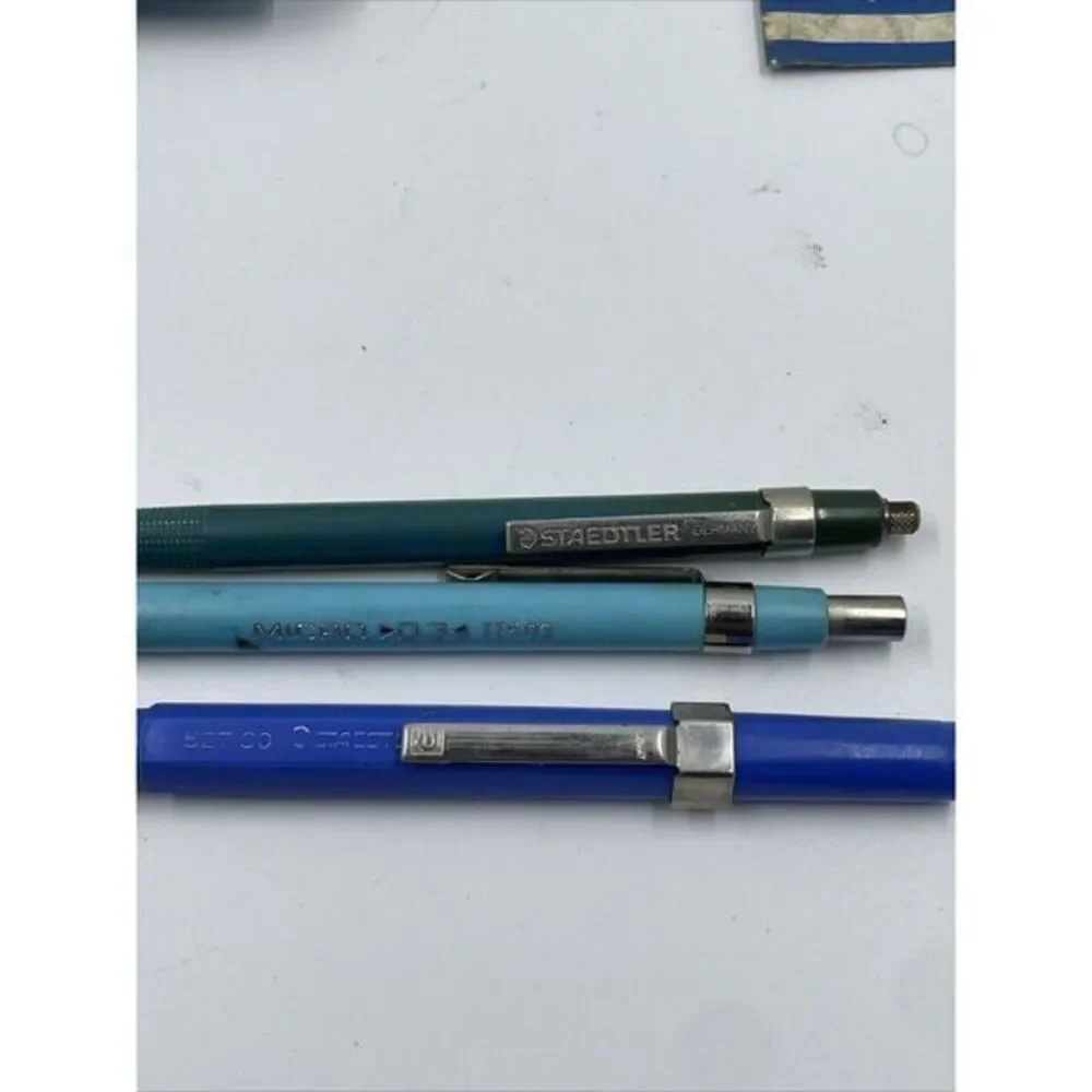 Staedtler 2 Drafting Mechanical Pencils 1 Eraser 2 Erasing Shields, Mars‎ Manual